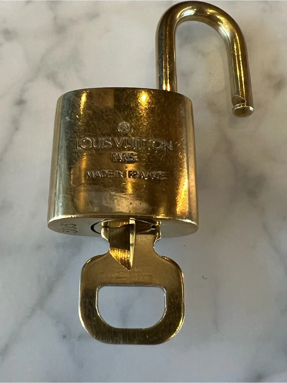 Louis Vuitton Lock and key #303